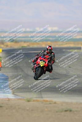 media/Aug-13-2023-CRA (Sun) [[1cfc37a6fb]]/Race 2 1000 Superbike/Race/